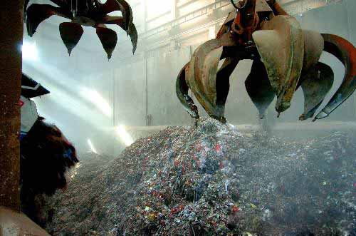 破碎機破碎出來的生活垃圾