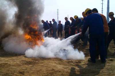 華特磁電消防演練現(xiàn)場