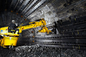 美卓新型Megaliner&trade;Poly-Met磨機(jī)筒體襯板