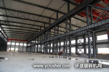 順達重礦2萬平米大型液壓旋回破碎機設(shè)備裝配車間內(nèi)部結(jié)構(gòu)