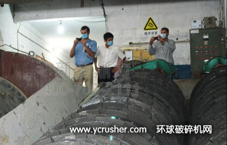 南非客戶參觀新鄉(xiāng)鼎力選金生產(chǎn)線