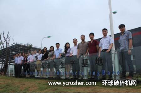 上海西芝銷售人員深入學(xué)習(xí)了解定制化生產(chǎn)線