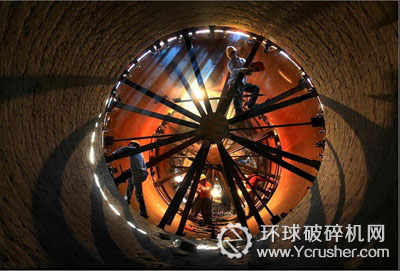 海螺母親窯新舊胴體更換現(xiàn)場