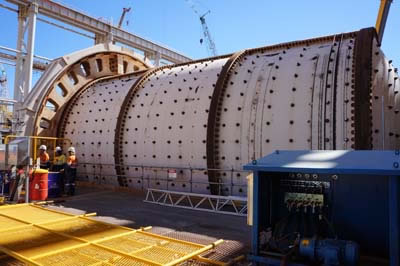 中信重工澳大利亞SINO鐵礦球磨機帶水試運行成功