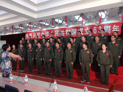 洛陽大華重型機(jī)械有限公司金構(gòu)車間代表隊(duì)