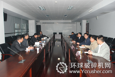 王建冬副司長進(jìn)行指導(dǎo)工作