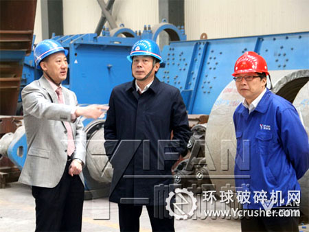 滎陽市副市長方本選一行領導來一帆公司實地走訪