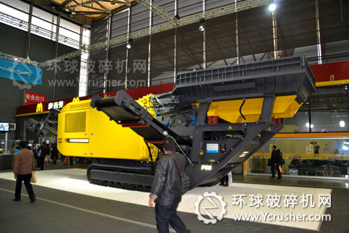 阿特拉斯&middot;科普柯PC5反擊式破碎機吸引人駐足觀望