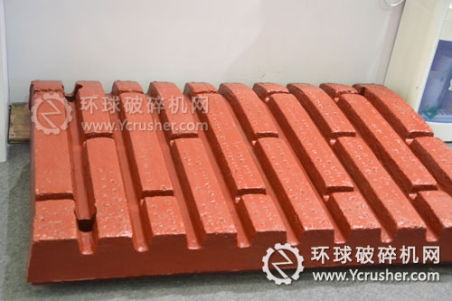 鄭州鼎盛展示的高鉻合金顎板