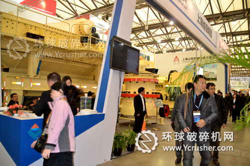 上海維強重工2012上海寶馬展機械設備