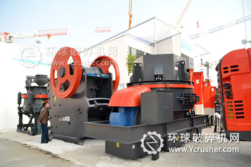 山特維克展示的顎式破碎機(jī)、沖擊式破碎機(jī)、圓錐破碎機(jī)設(shè)備