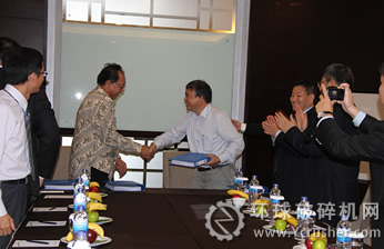 合肥水泥研究院和印尼泛亞集團項目簽約現(xiàn)場