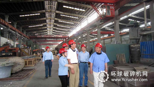 美卓礦機(jī)技術(shù)服務(wù)業(yè)務(wù)線總裁Jo&atilde;o Ney P.Colagrossi Filho先生一行考察巨鑫機(jī)械廠房