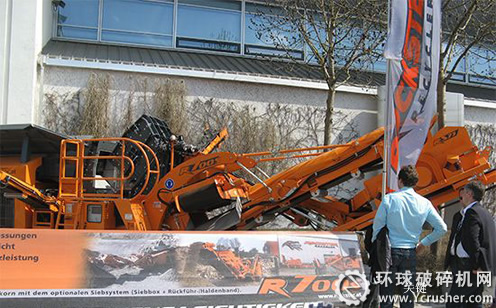 Rockster R700s反擊式破碎機亮相bauma 2013