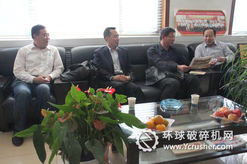 唐山市科技局張立忠處長、中國煤炭科工集團唐山研究院楊俊利研究員來華特考察