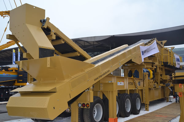 WJ3054 輪胎式移動(dòng)工作站