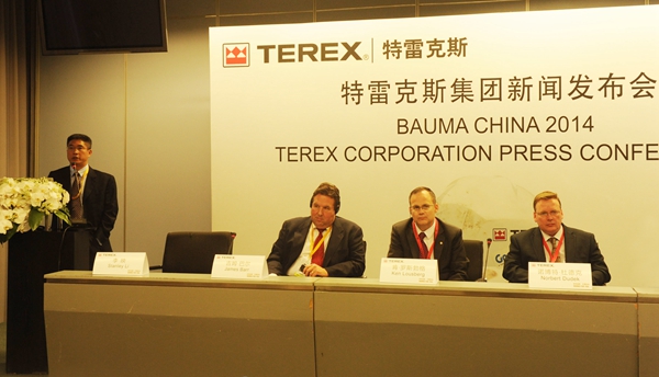 特雷克斯南方路機(jī)（泉州）移動破碎設(shè)備有限公司銷售和市場總監(jiān)李映