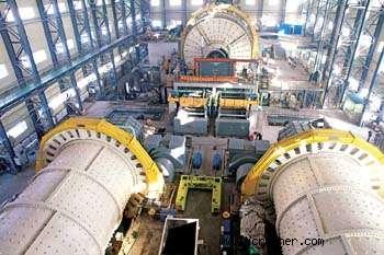 圖為亞洲最大半自磨機(jī)及國內(nèi)最大、最先進(jìn)的2臺(tái)鉬礦球磨機(jī)