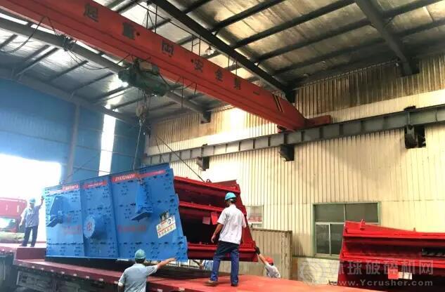 圖為江蘇山寶集團振動篩設備整裝待發