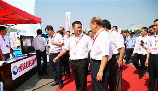 萊蕪煤機(jī)破碎篩分設(shè)備產(chǎn)品亮相中國(guó)(泰山)國(guó)際礦業(yè)裝備與技術(shù)展覽會(huì)