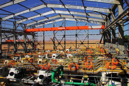 浮選廠(chǎng)房?jī)?nèi)部準(zhǔn)備儀表電纜敷設(shè)