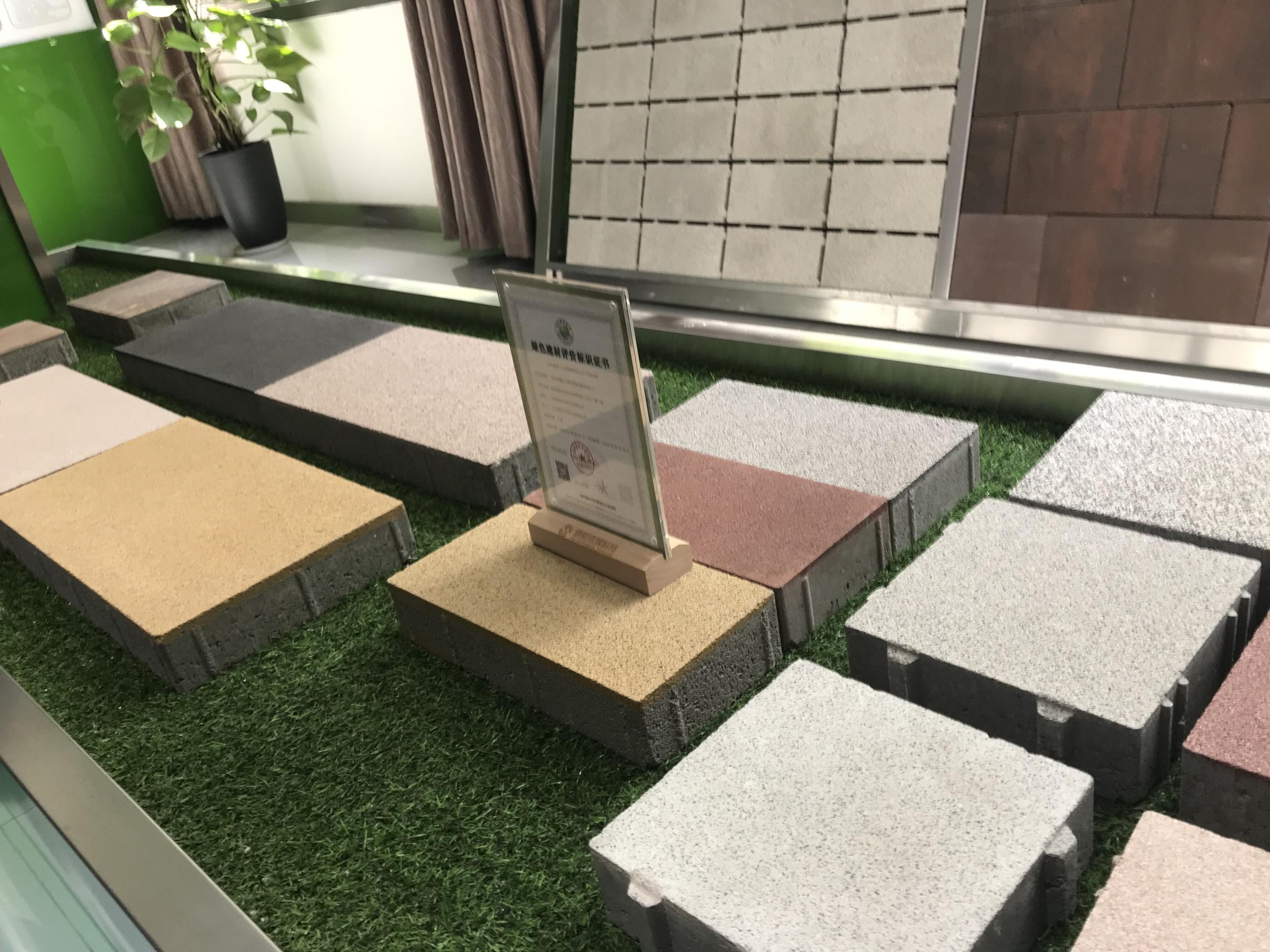 再生骨料吸水率是天然骨料的140倍