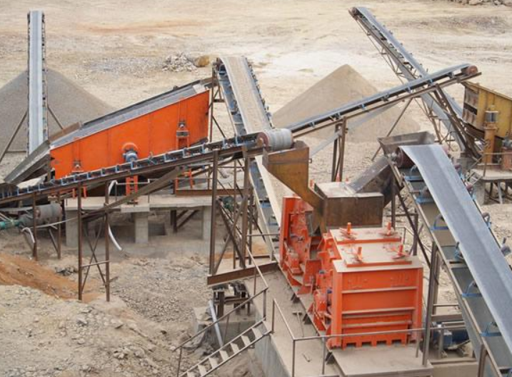 青石破碎生產(chǎn)線