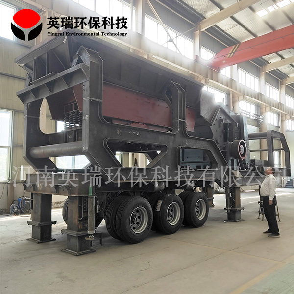 輪胎式移動破碎站集多種優(yōu)勢于一身，省時省力